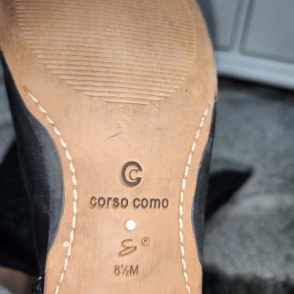 Black Quilted Leather Knee-High Boots - Picture 8 of 8